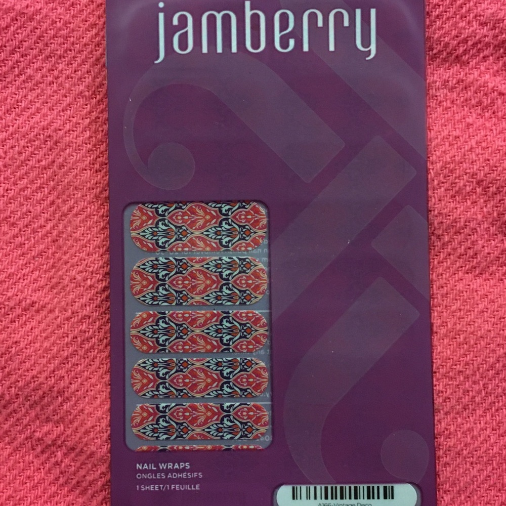🌻 5/$25 Full Sheet Jamberry Nail Wraps